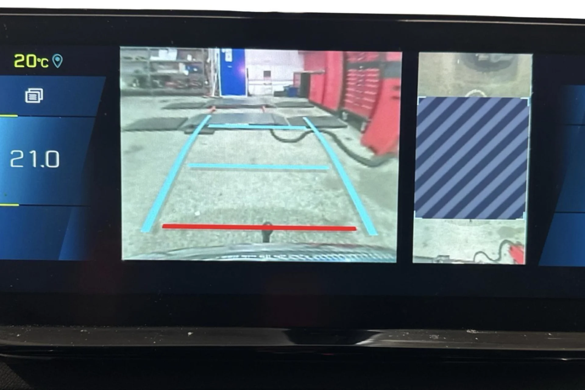 Car Image - 2S22J22bGyrGRffEvgwUsv