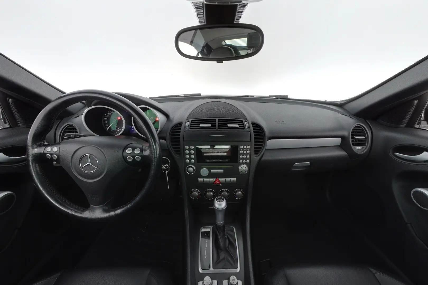 Car Image - 5CYg7B1afyyczUASzCwrWe
