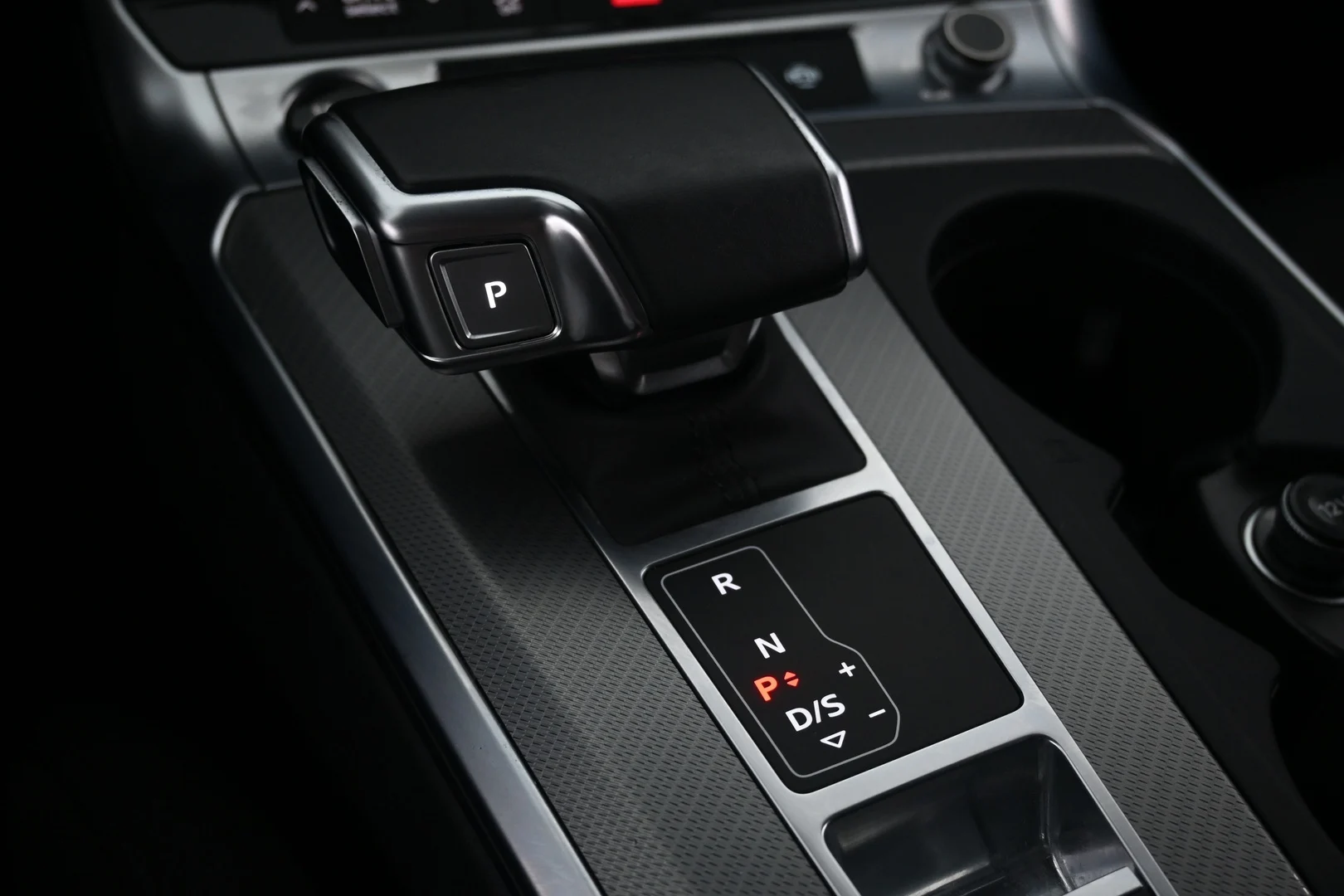Car Image - 7HuGSiPdi3bKCbZ1jlvW6j