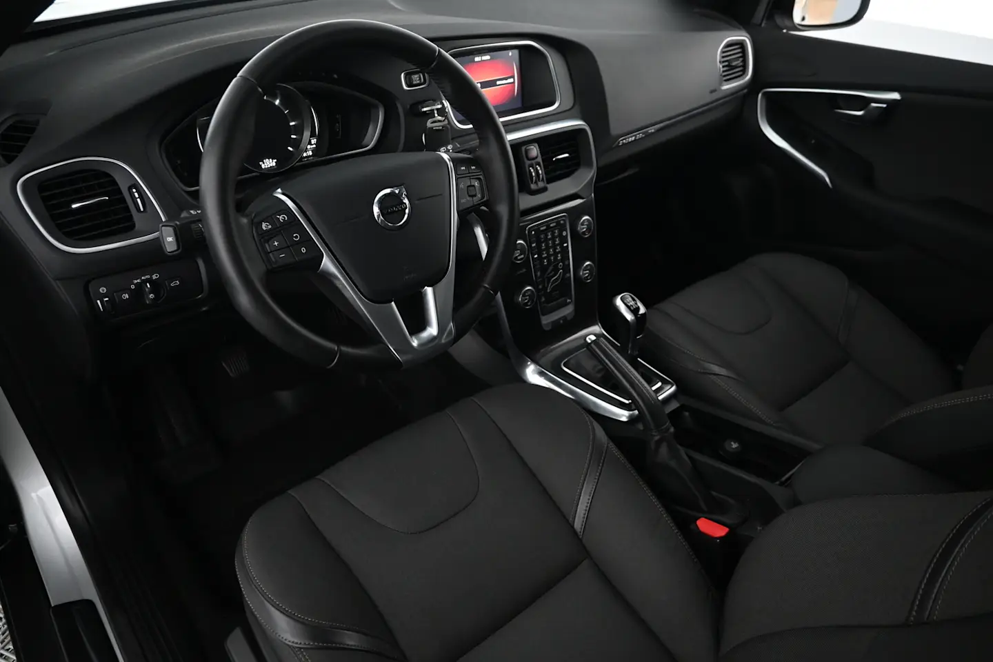 Car Image - K0ThCcFakw1bvtC0641qJ