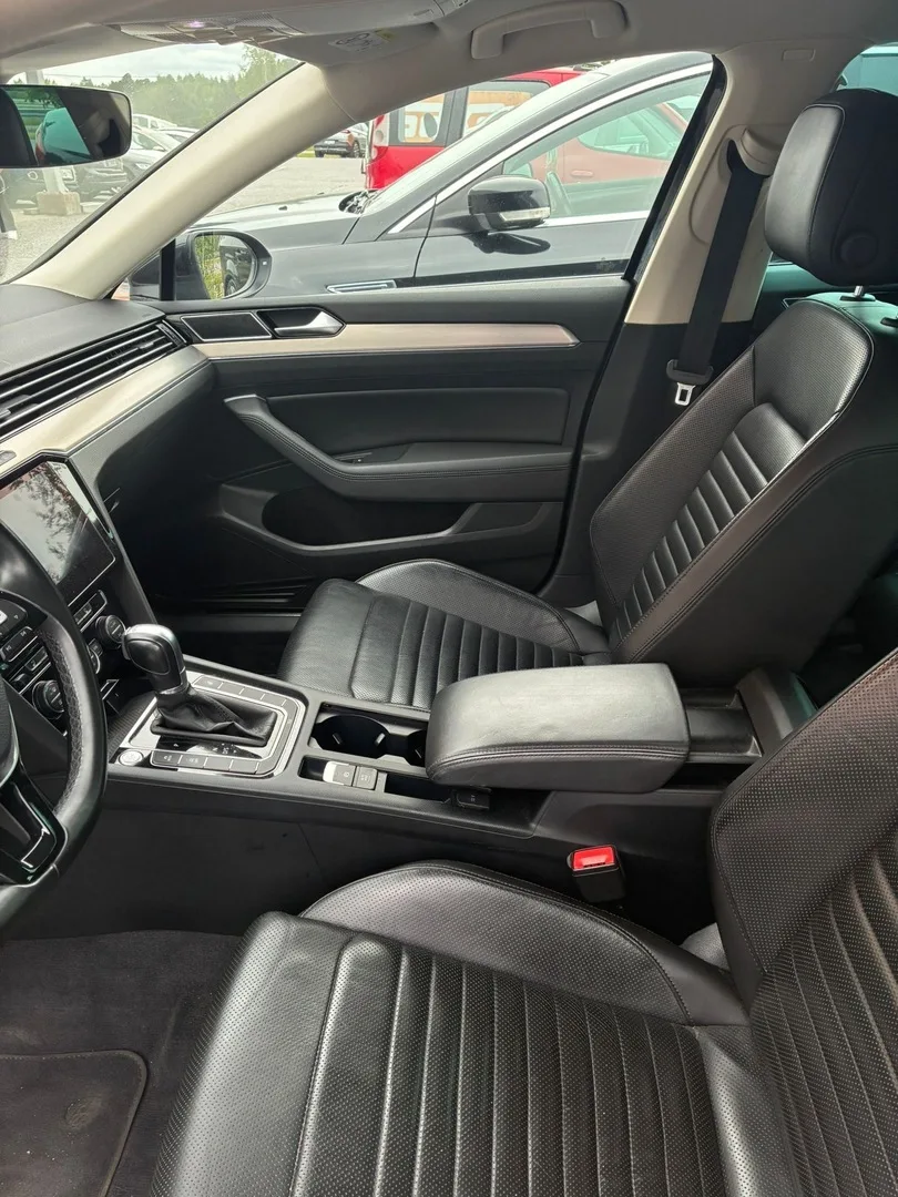 Car Image - 65F03G7nH603sHbFDs6kWi
