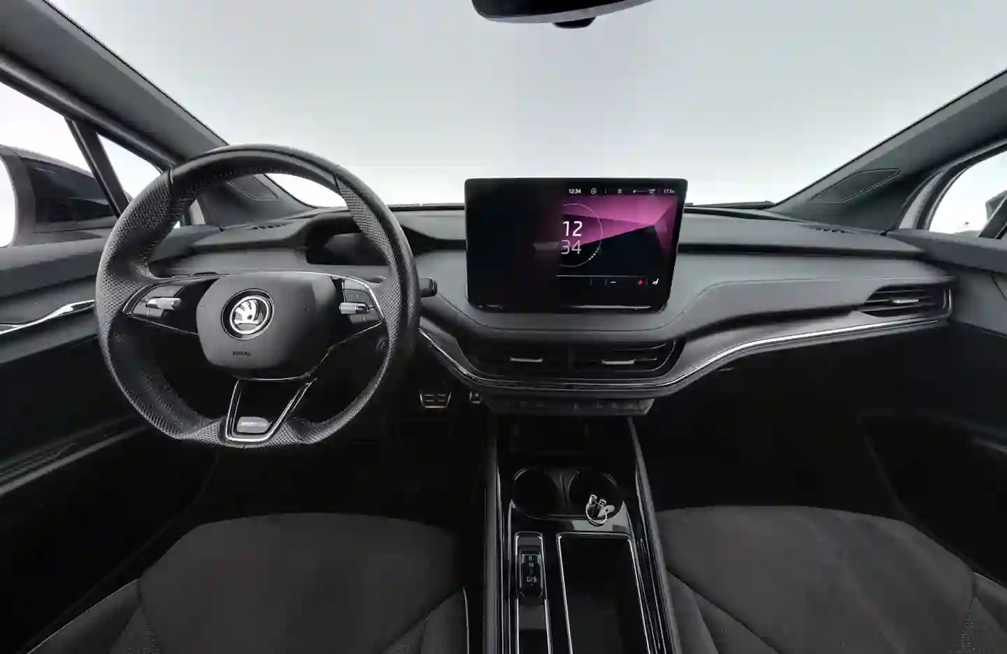 Car Image - 77dD966t9XDbqhCsuBOyLz