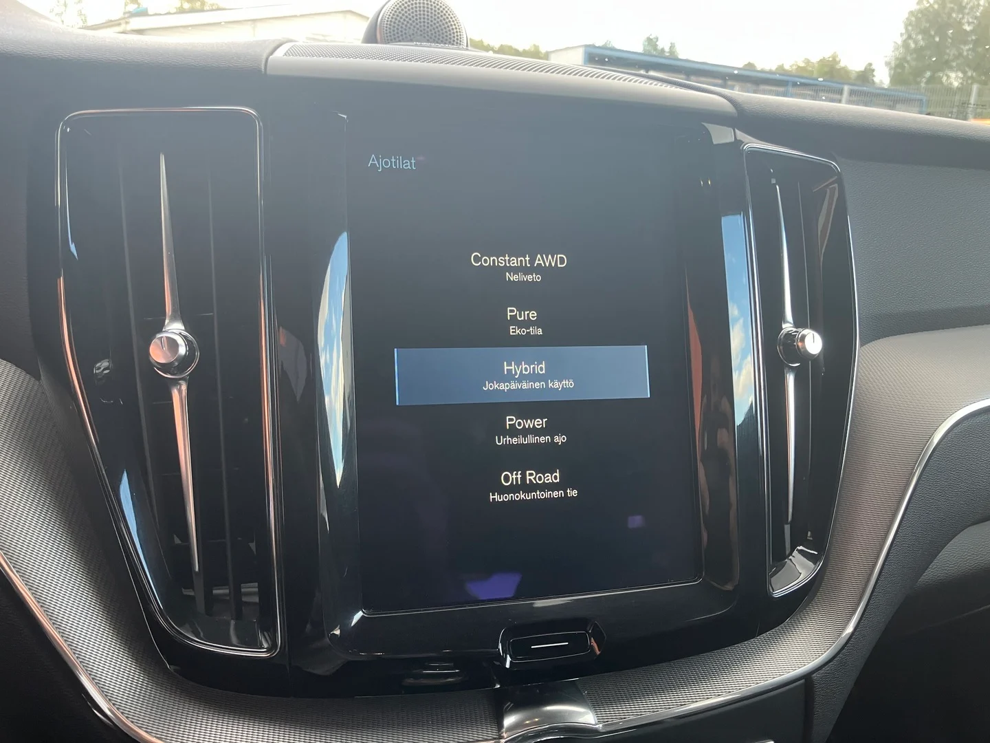Car Image - 62QbVWUW7LCVncfJFMGeGZ