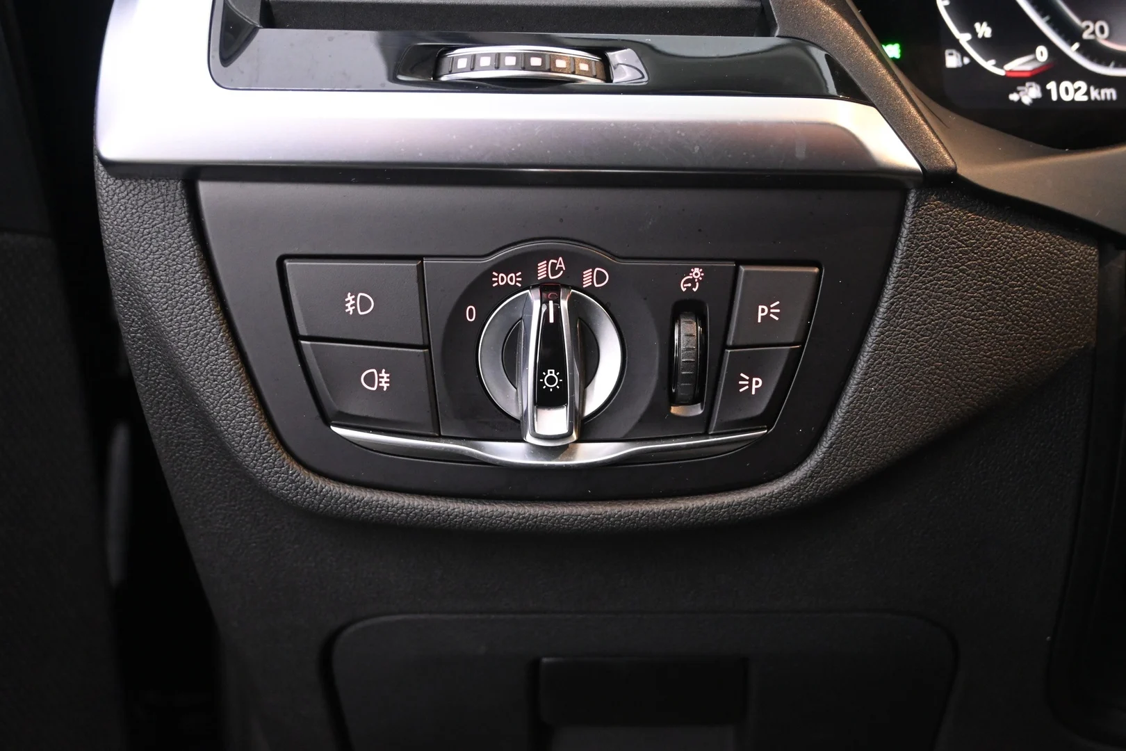Car Image - 2IyQ4AJqzsFfTdaDzy5t2o