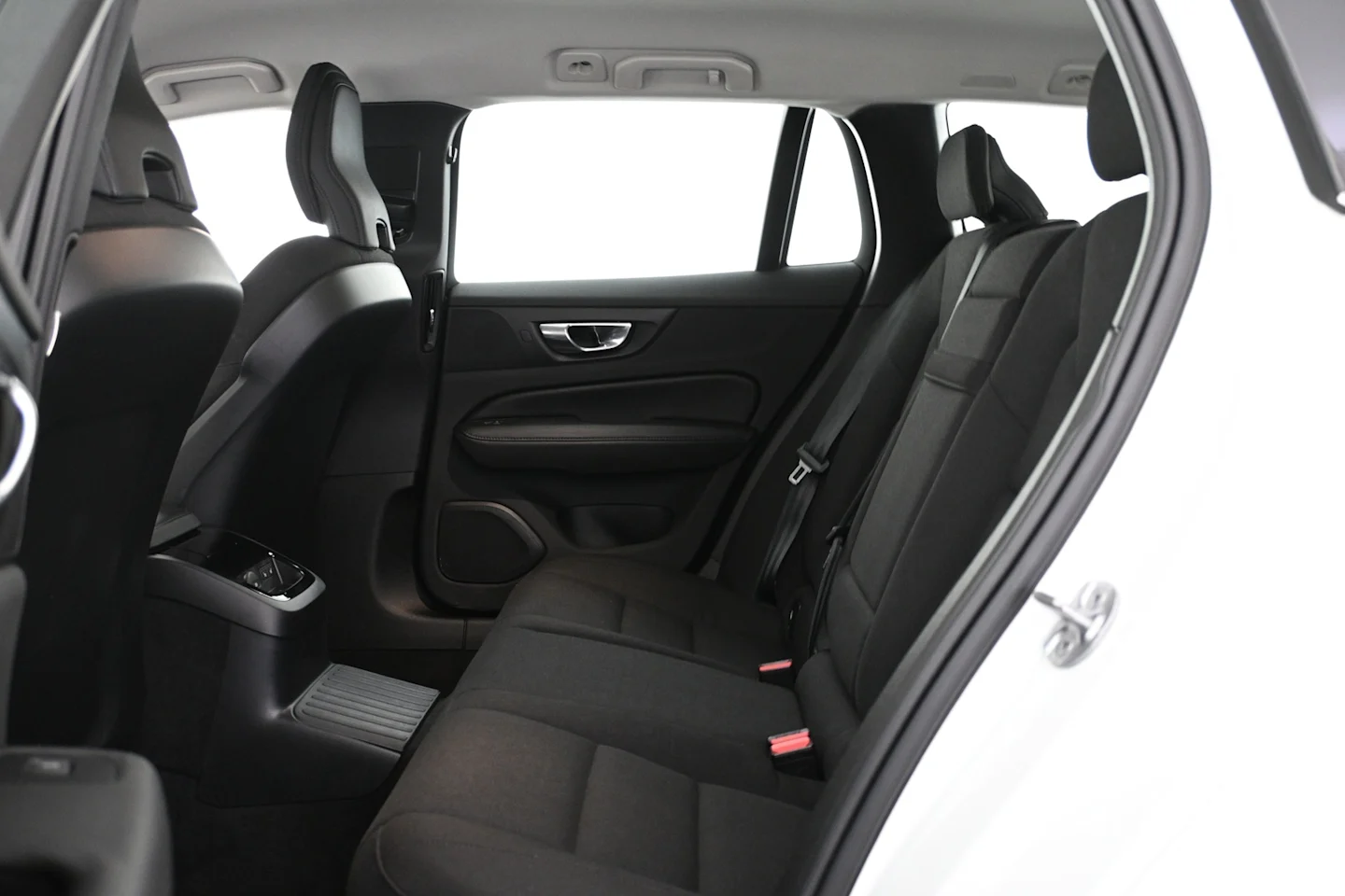 Car Image - 6VRaOVb1rwmZehA7YanZjI