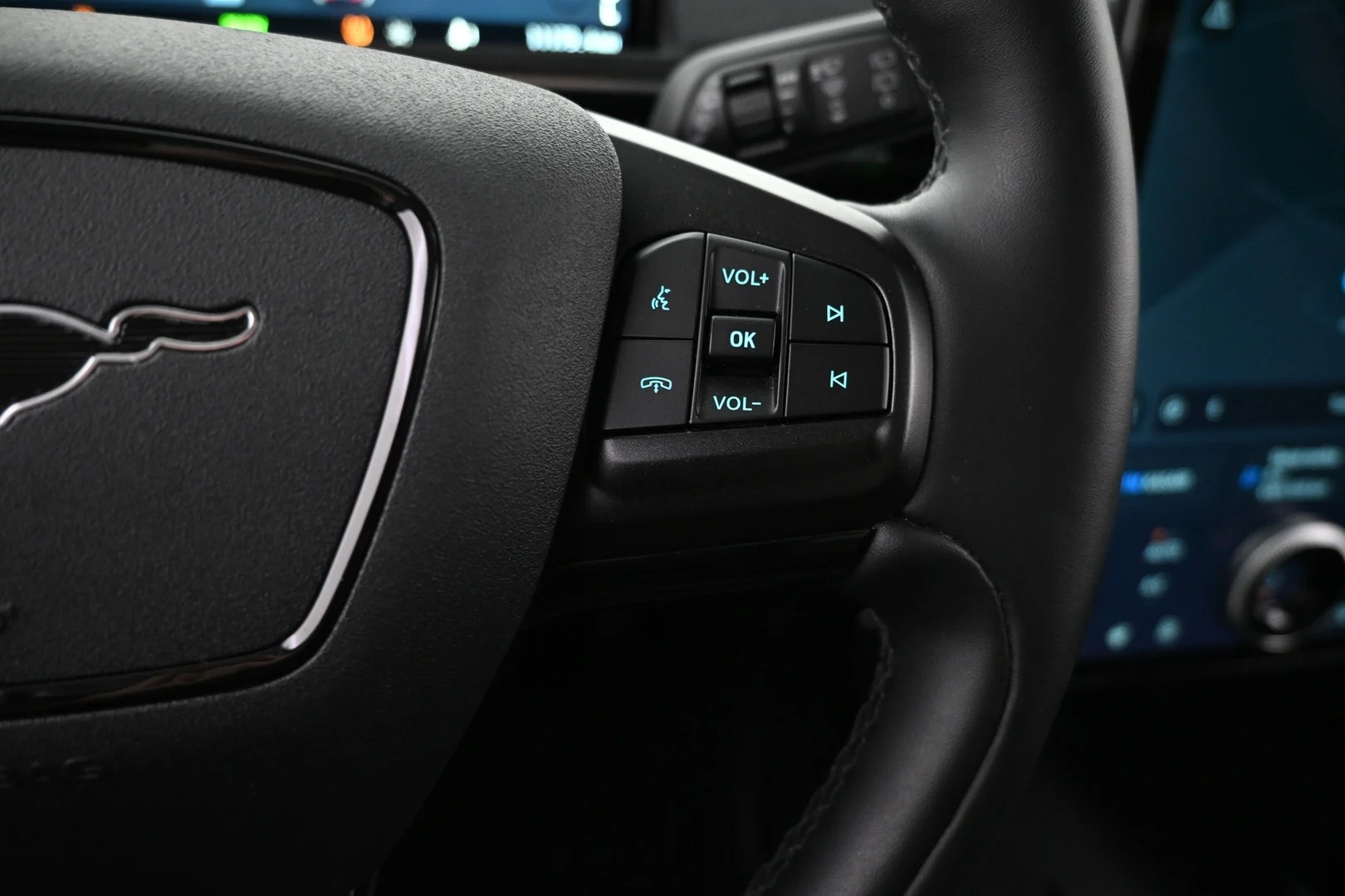 Car Image - tDWbSOUd1bRgGdgt9bbdX