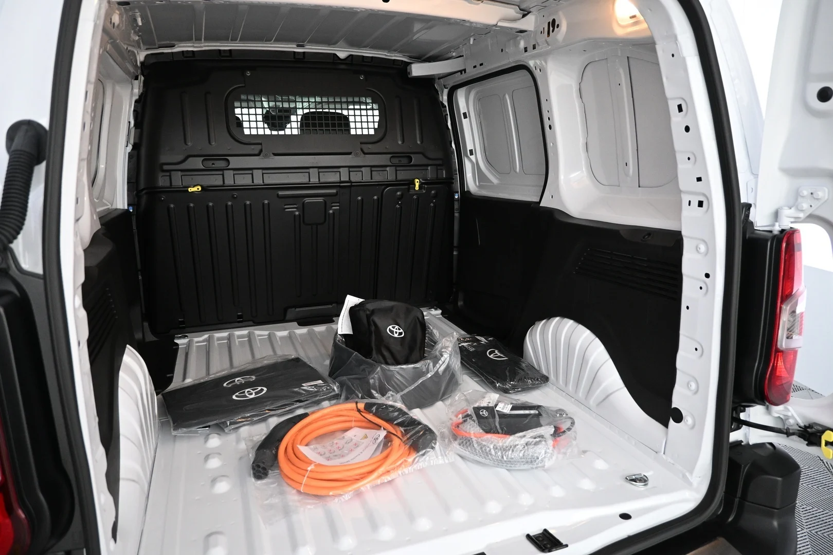 Car Image - NKX3b3G2gyGyFtiL6xFyG