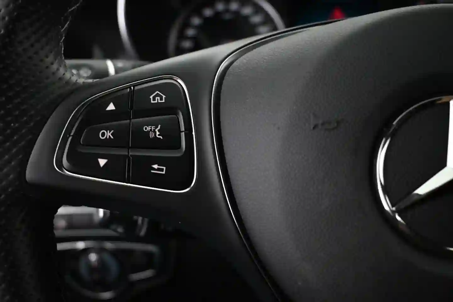 Car Image - 5NP8kQXULQ4A1rpN2CwL4g