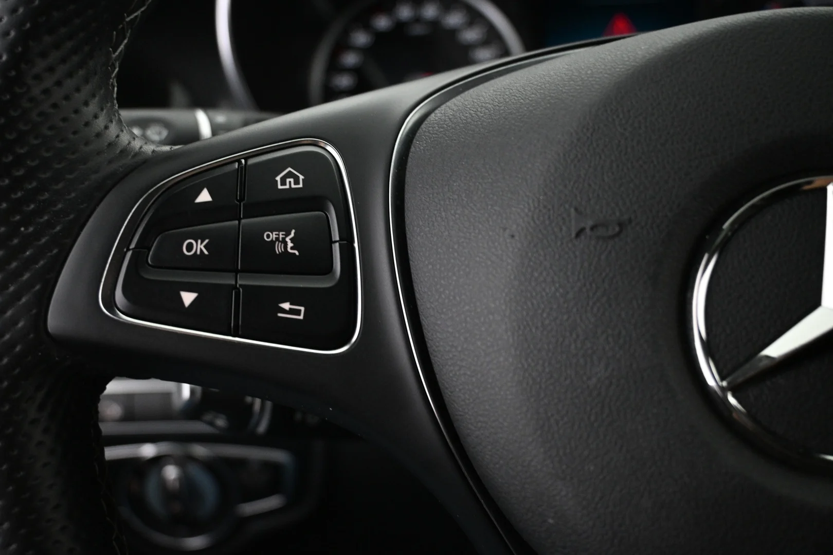 Car Image - 5NP8kQXULQ4A1rpN2CwL4g