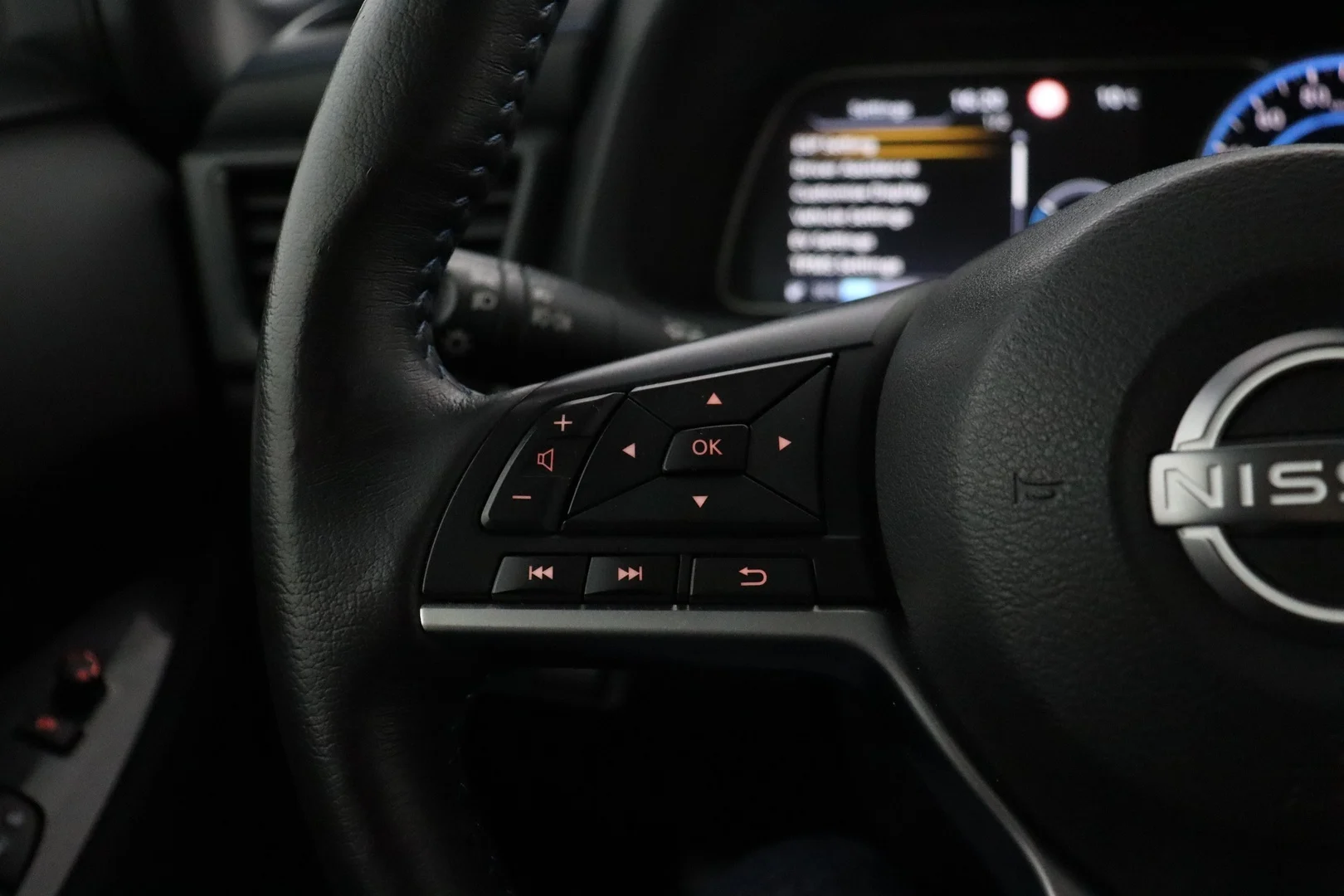 Car Image - 1pxpzyPtT62veNjSXgzqxq