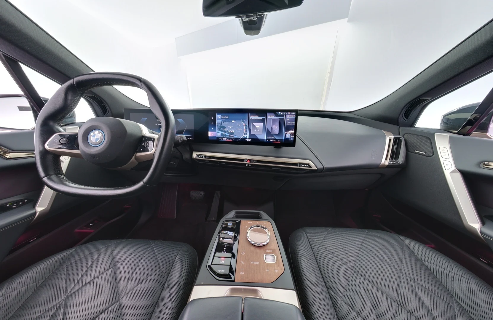 Car Image - 6ZCrjErnJlzNm04D0xDl8f
