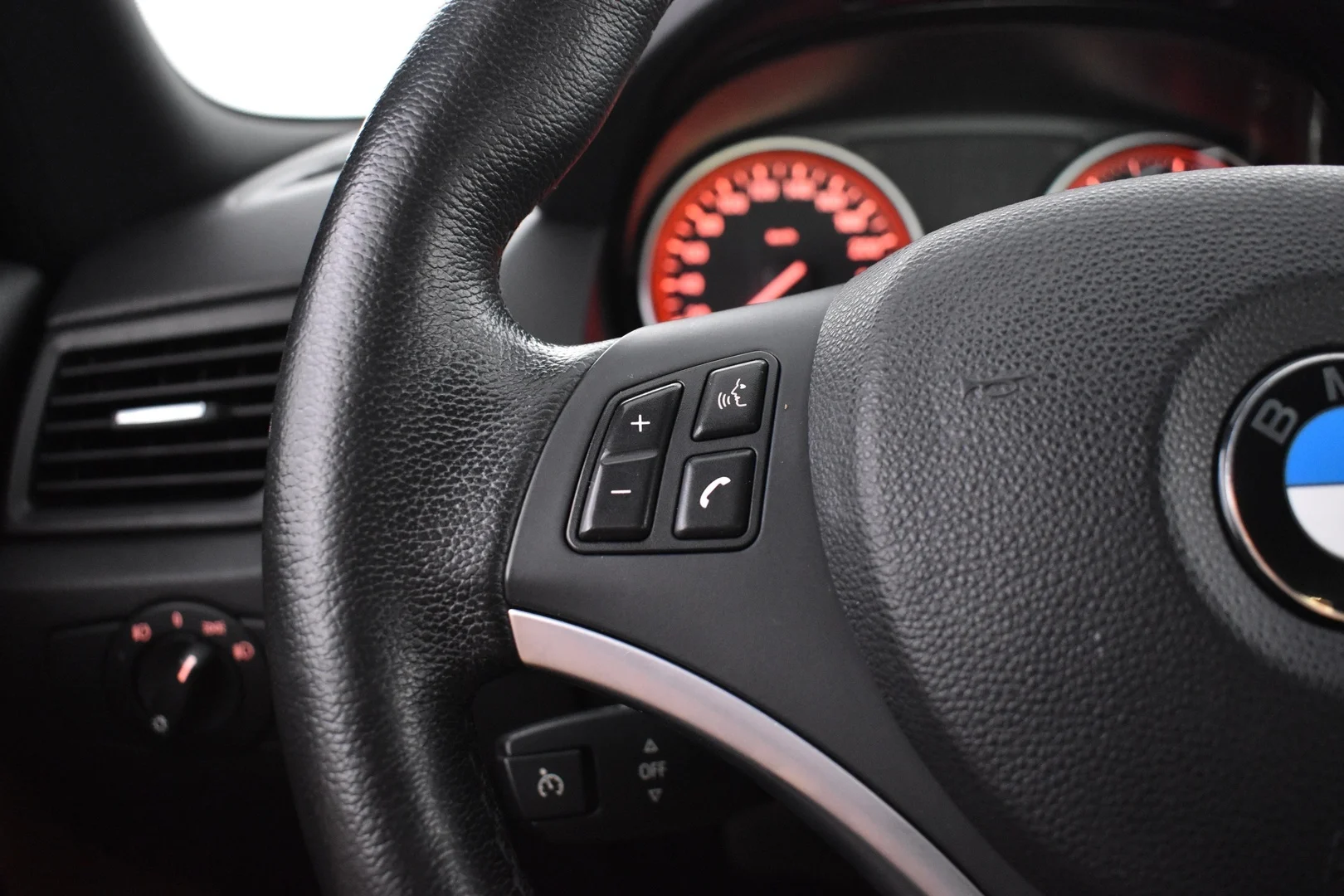 Car Image - 5KQumTVTOTPyjhXpWE6iTY