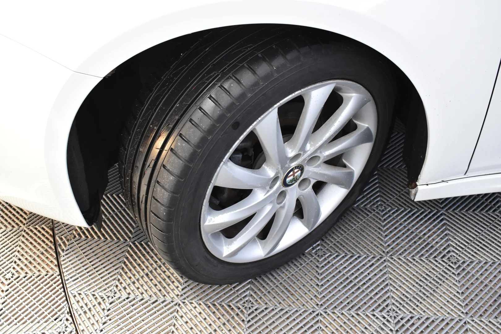 Car Image - RBL1UE4dC4PS4MQm9b3aR