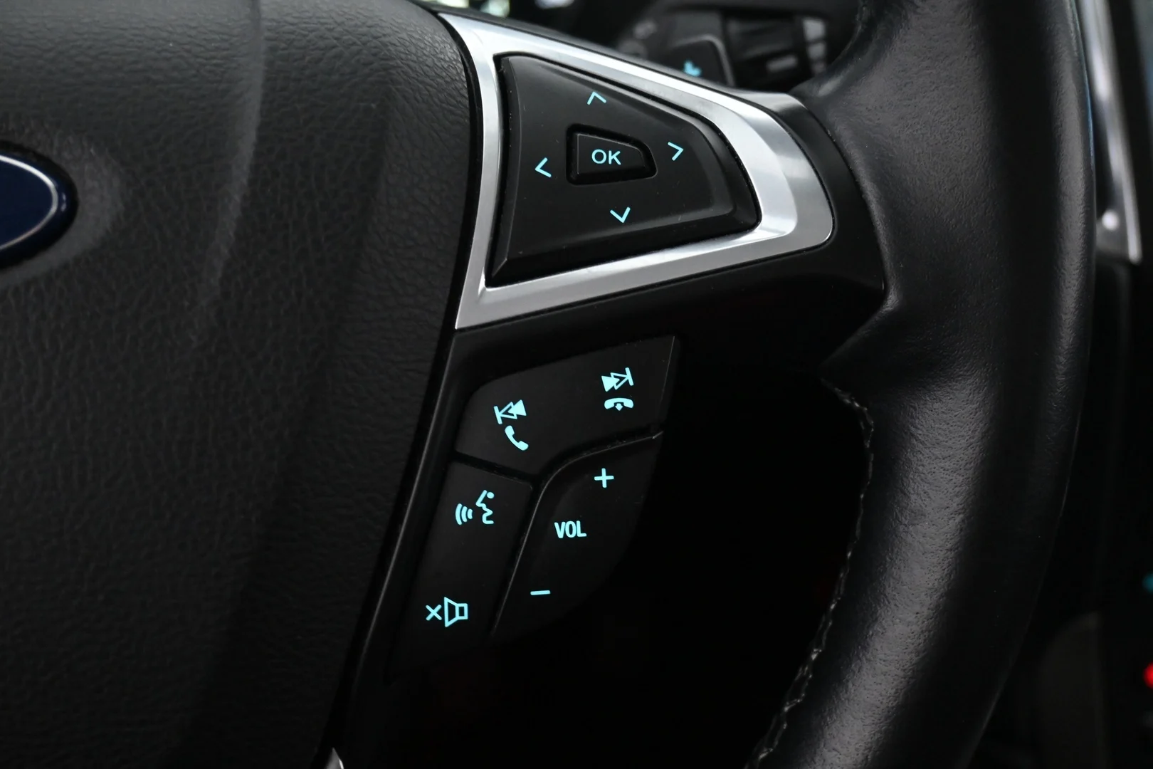 Car Image - 5TtqaYKCW9FIxecVaWRxpe