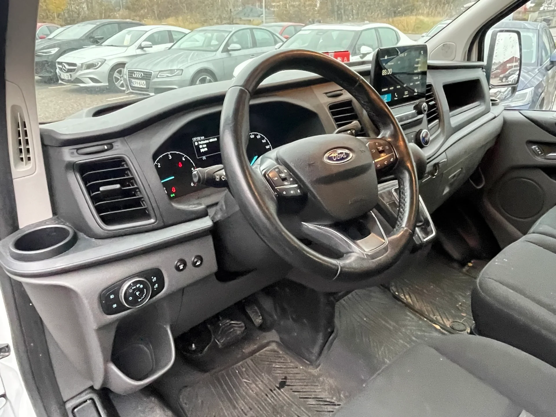 Car Image - 5tNF1JrCWnjcyVvaoE8aze