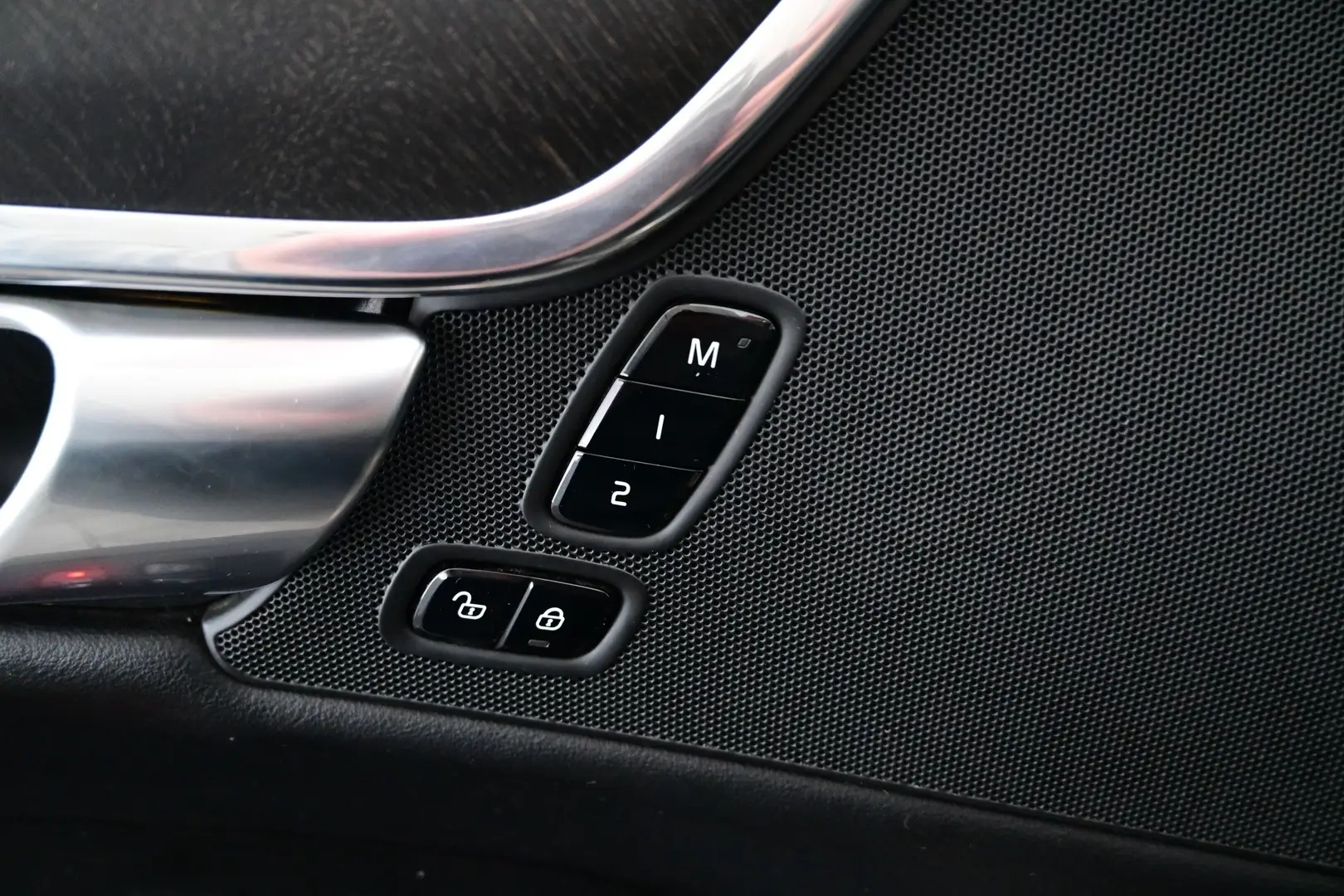 Car Image - 3VK3ocxJmTwgUd2F43Bqwk