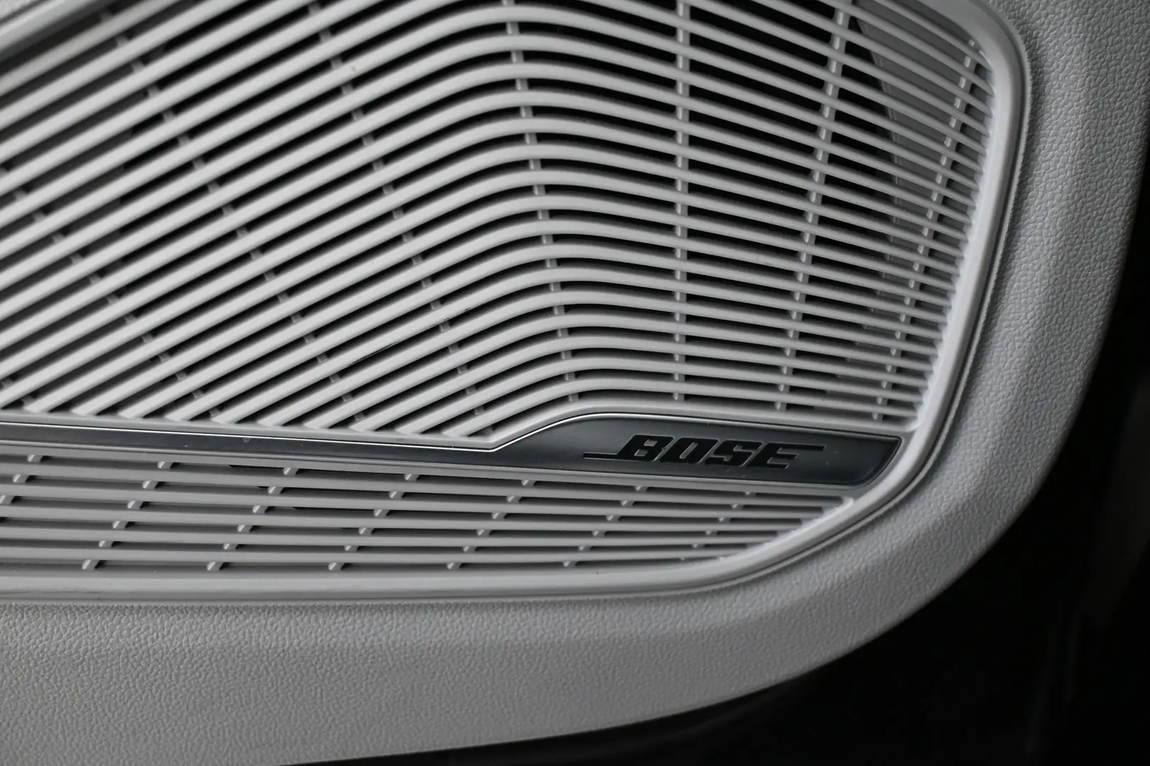 Car Image - 58hUx8bsjXPiB9Y279HqEH