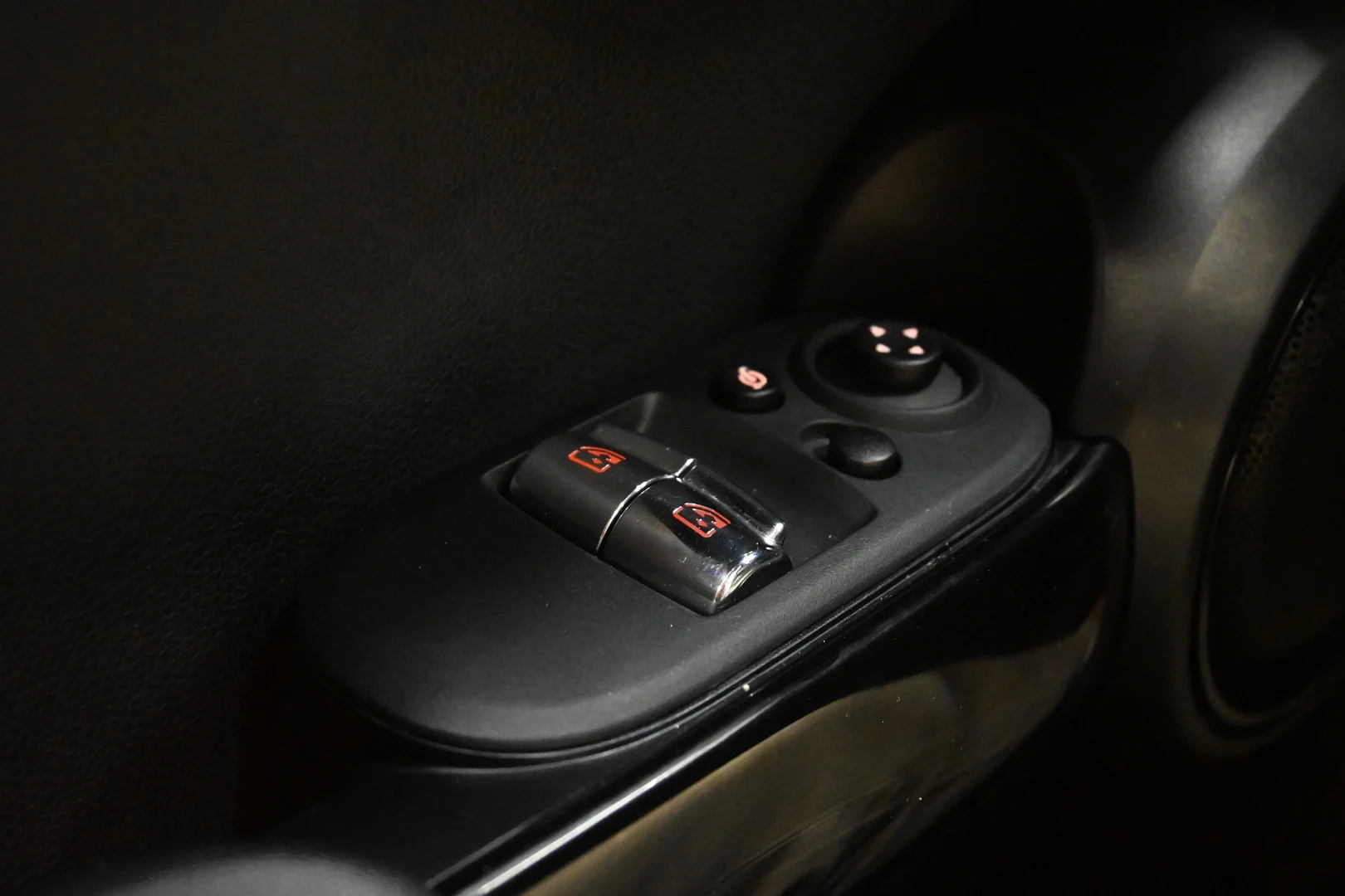 Car Image - 4p5FLpXZ1Z5oF9nHmoewk9