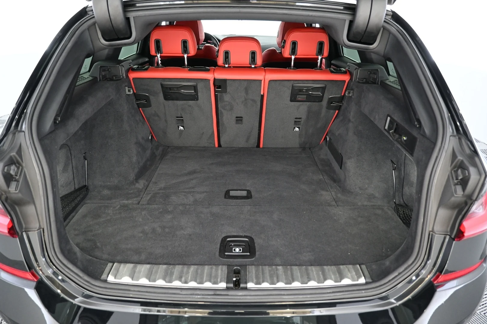 Car Image - 3iSsaX7ZWrZMV30dW9I0Gr