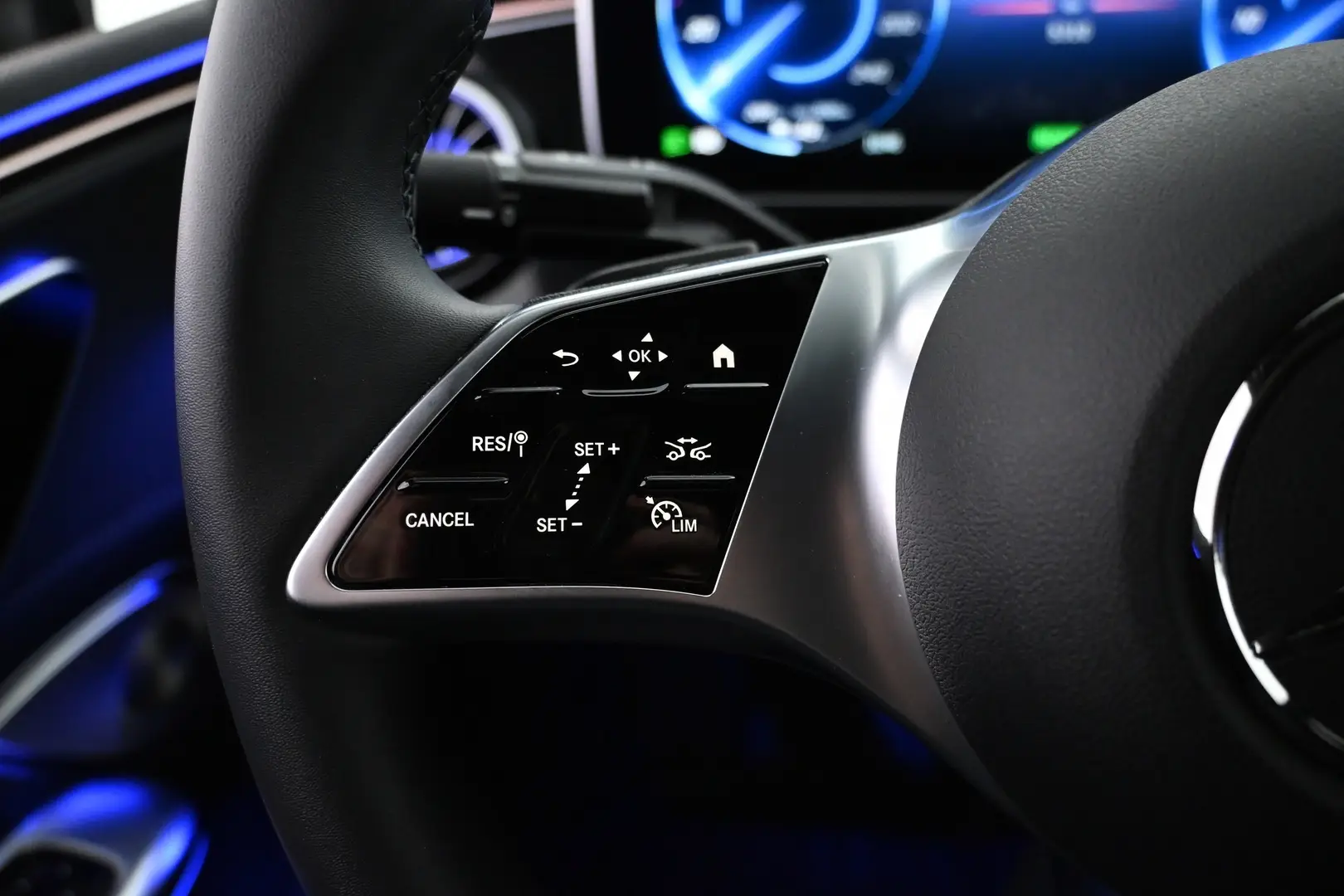 Car Image - 5cyc3LRwBeVt27FUuDIlYk