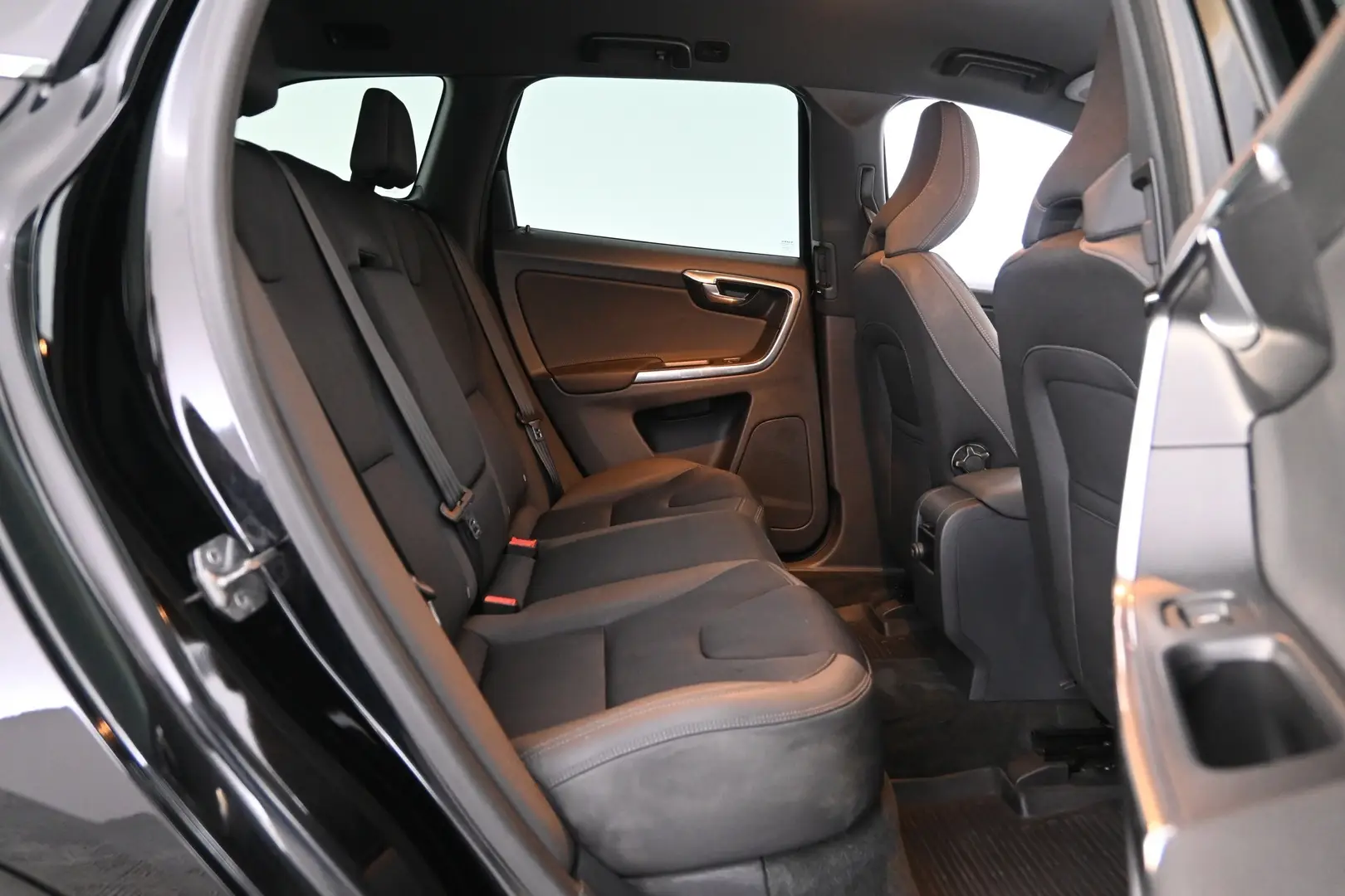 Car Image - 7AXfYqi234ZqOCeHP7B2nz
