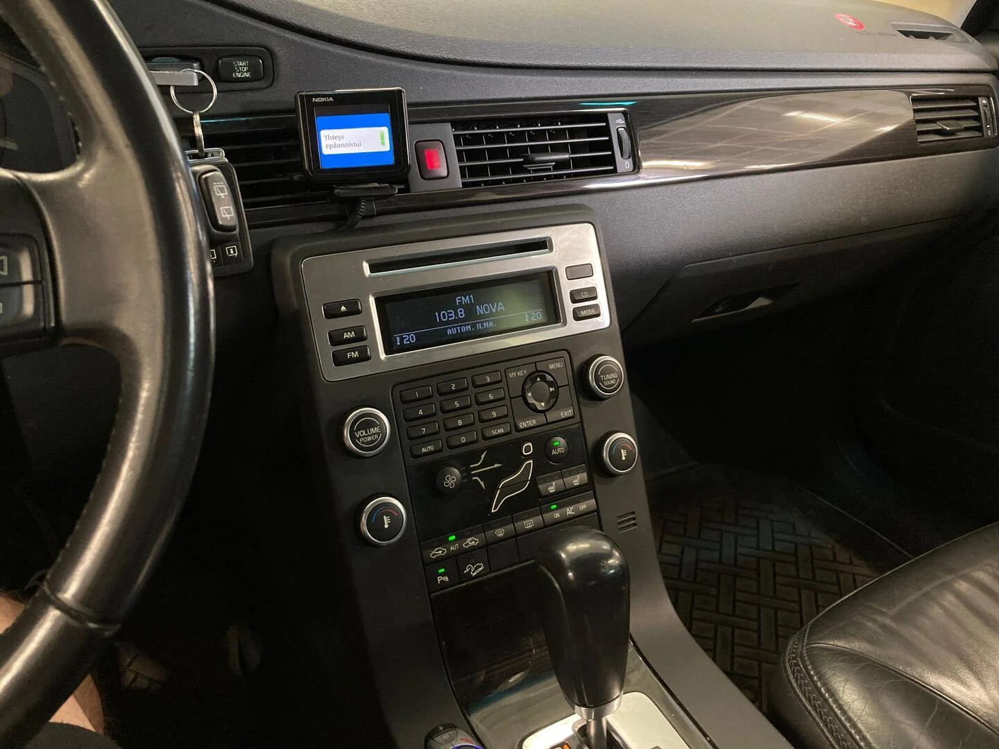 Car Image - 2OtTacNDlK5GCGpa7xaG0I