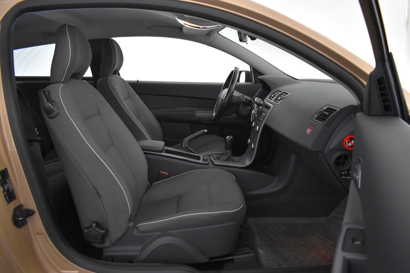 Car Image - ghO41lQ4CHysCO7zNMHc9