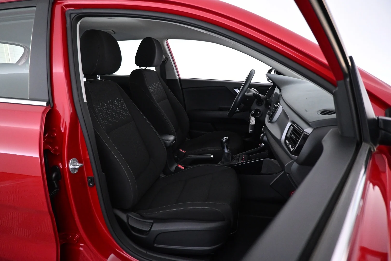 Car Image - 4oys6ahptyR1iaku3eb27A