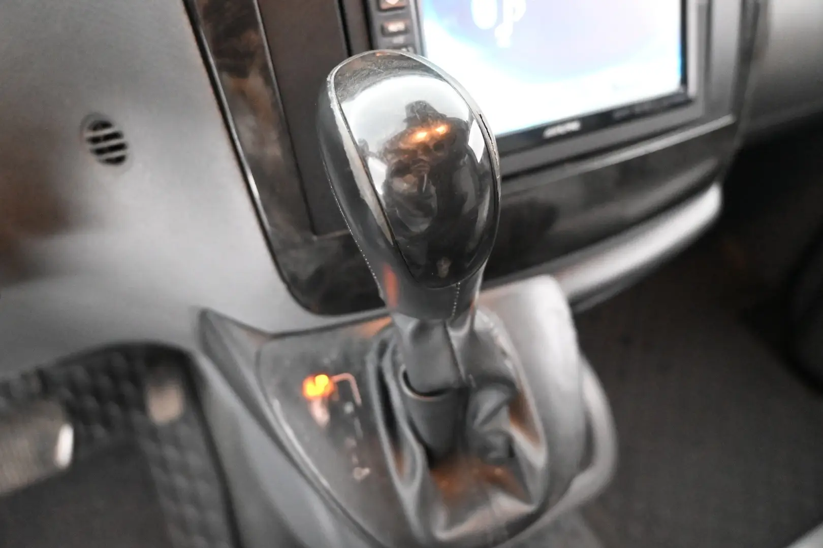 Car Image - 7DhOgUiMj15NMxEpeNlcWp