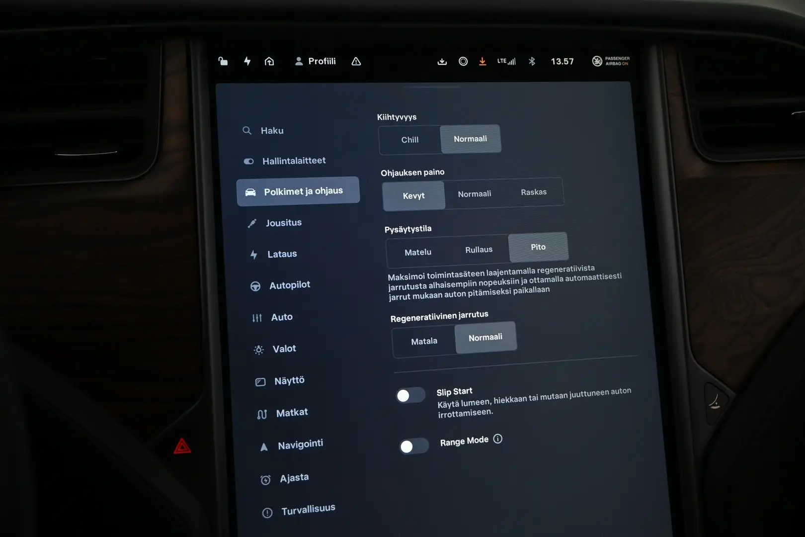 Car Image - 4kI0aekoFCw6uAgjc1TwOT