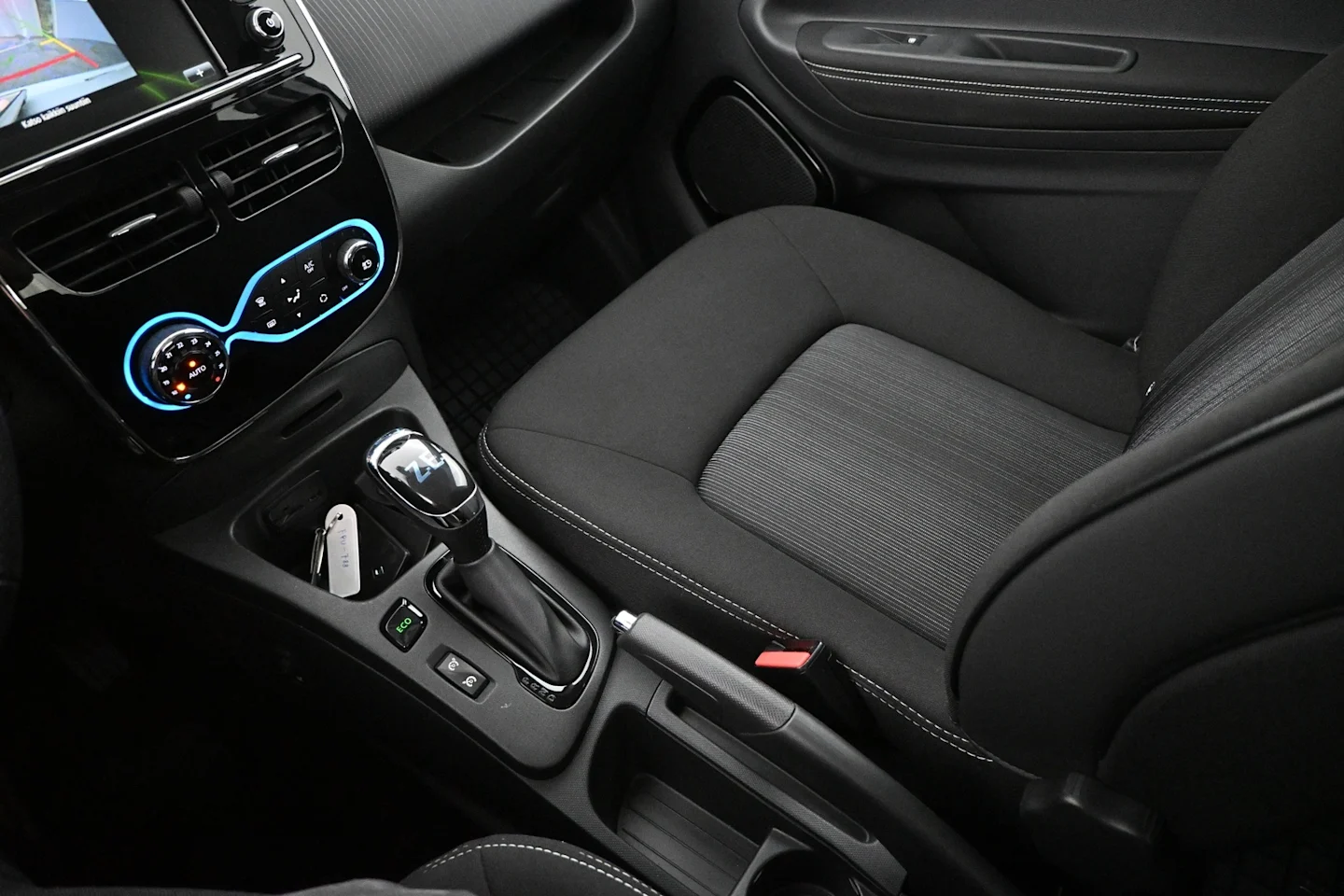 Car Image - 5yCIeAtM6NtqKPCnIhtNA6