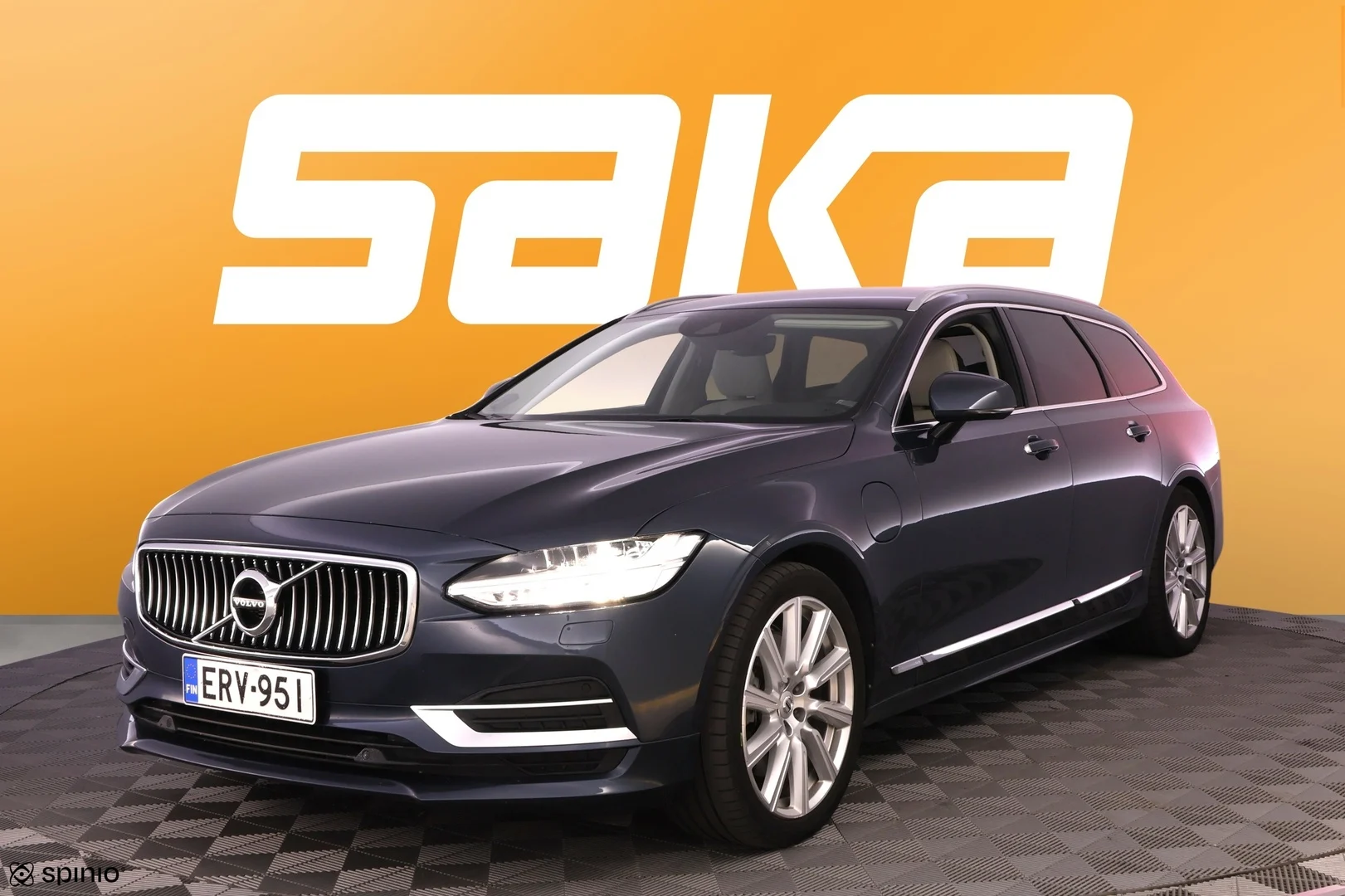 Car Image - 6iL4nPhr9tCnTl8vwLKTCo