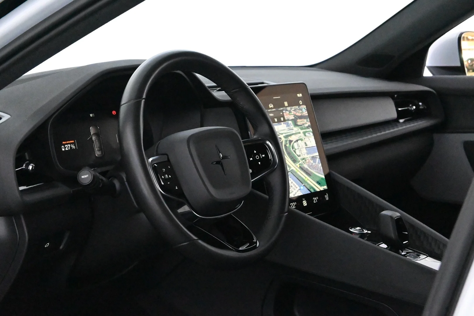 Car Image - 3OnZcBxmo0SqiV7BoXuAxw