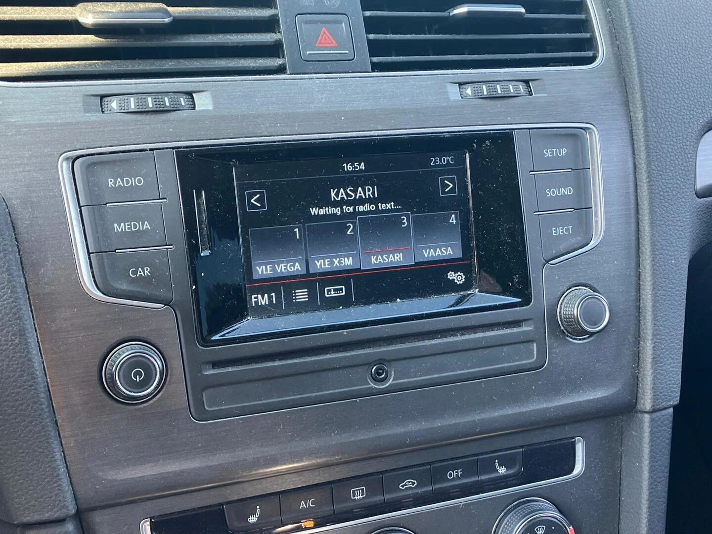 Car Image - 7JNIoNB0MlAHFHG1WBPjkH