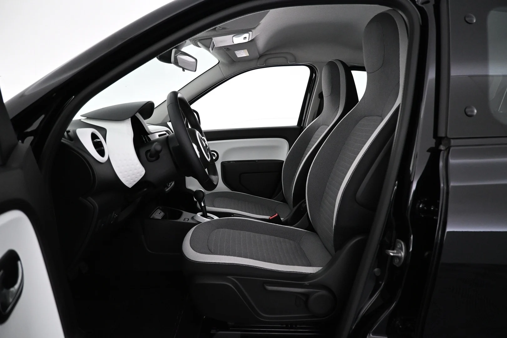 Car Image - 2QrjVV9GA8Ebu4kRGoZcWS