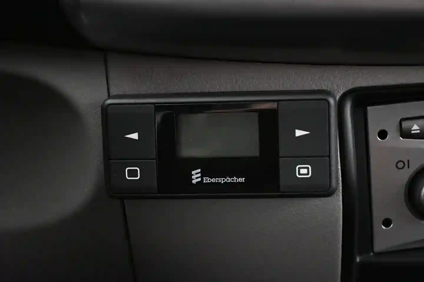Car Image - 2QUgioo2rIXSYieM1yvbRh