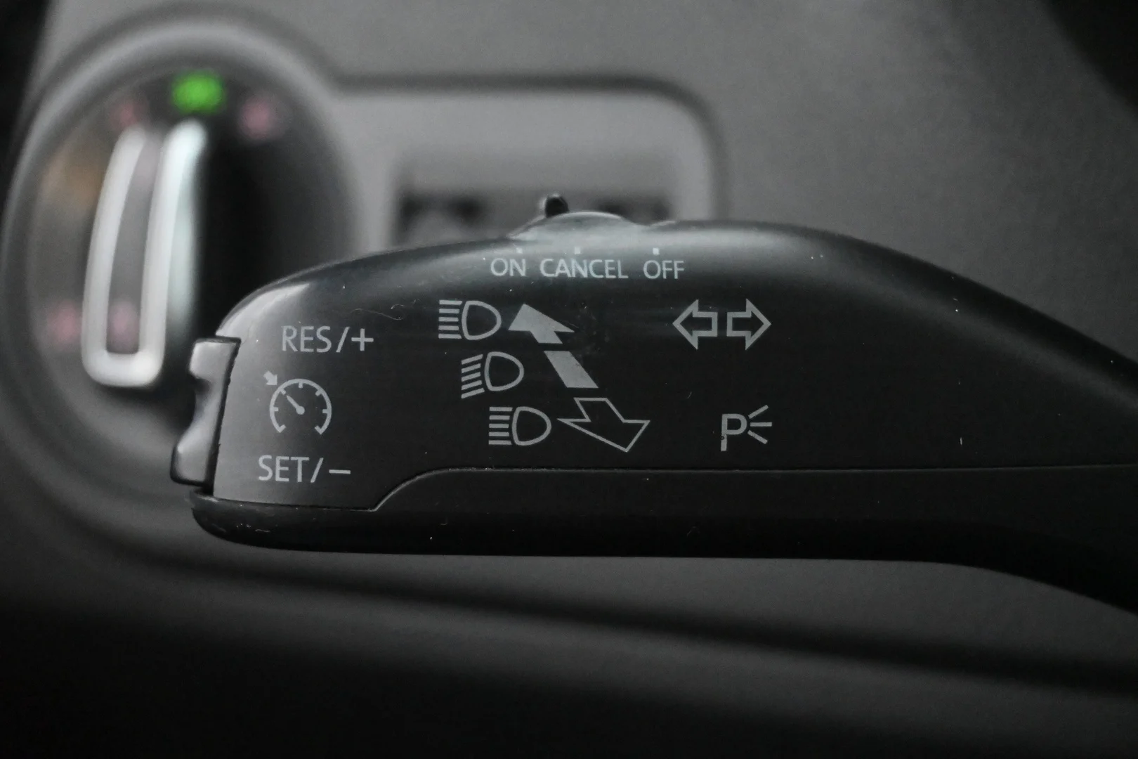 Car Image - 5u5Xg9Qo0DtEOX9bThLIoL