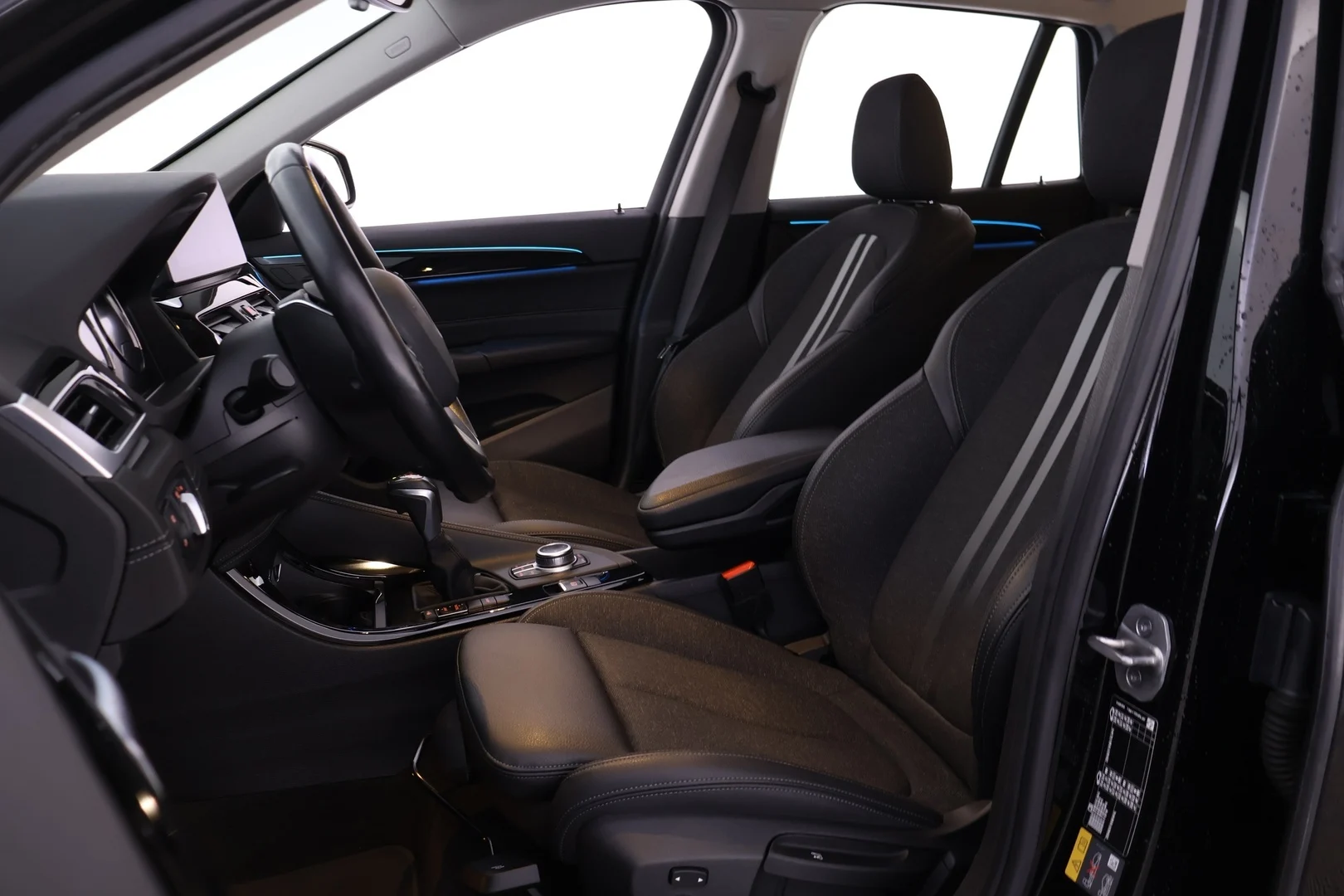 Car Image - 3miD5uBNh2DZgOHGJA07Ru