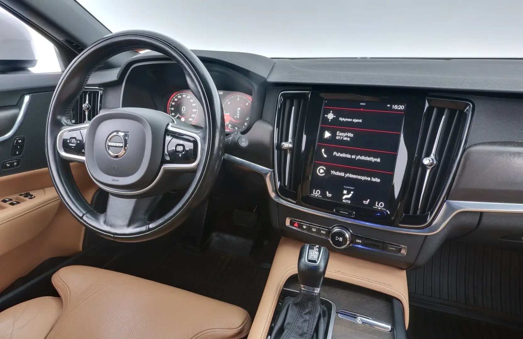 Car Image - 4JO2hyESJ2ucNvv72lsXn