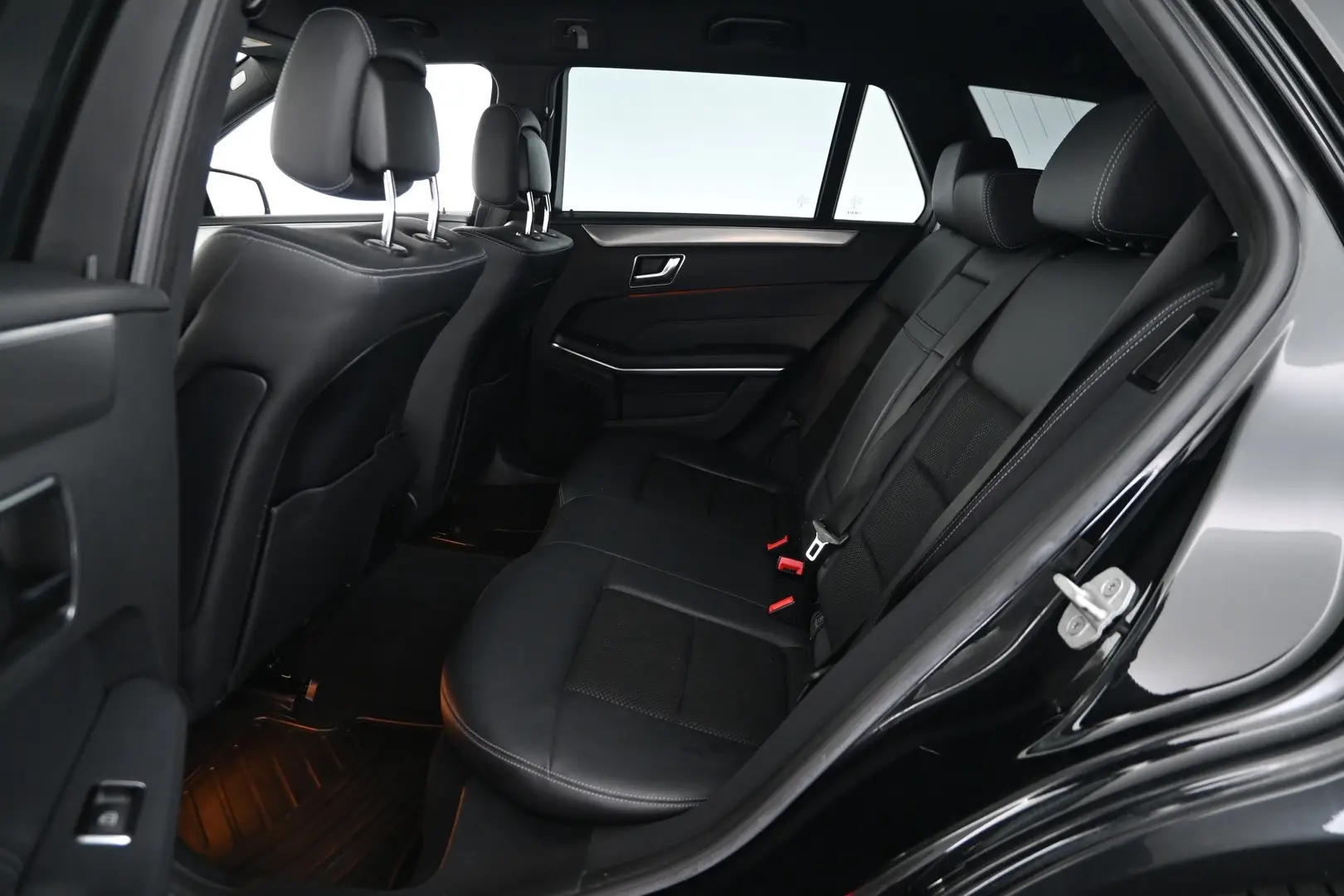 Car Image - 5elYf80JxuBhuMjtxi5uoS