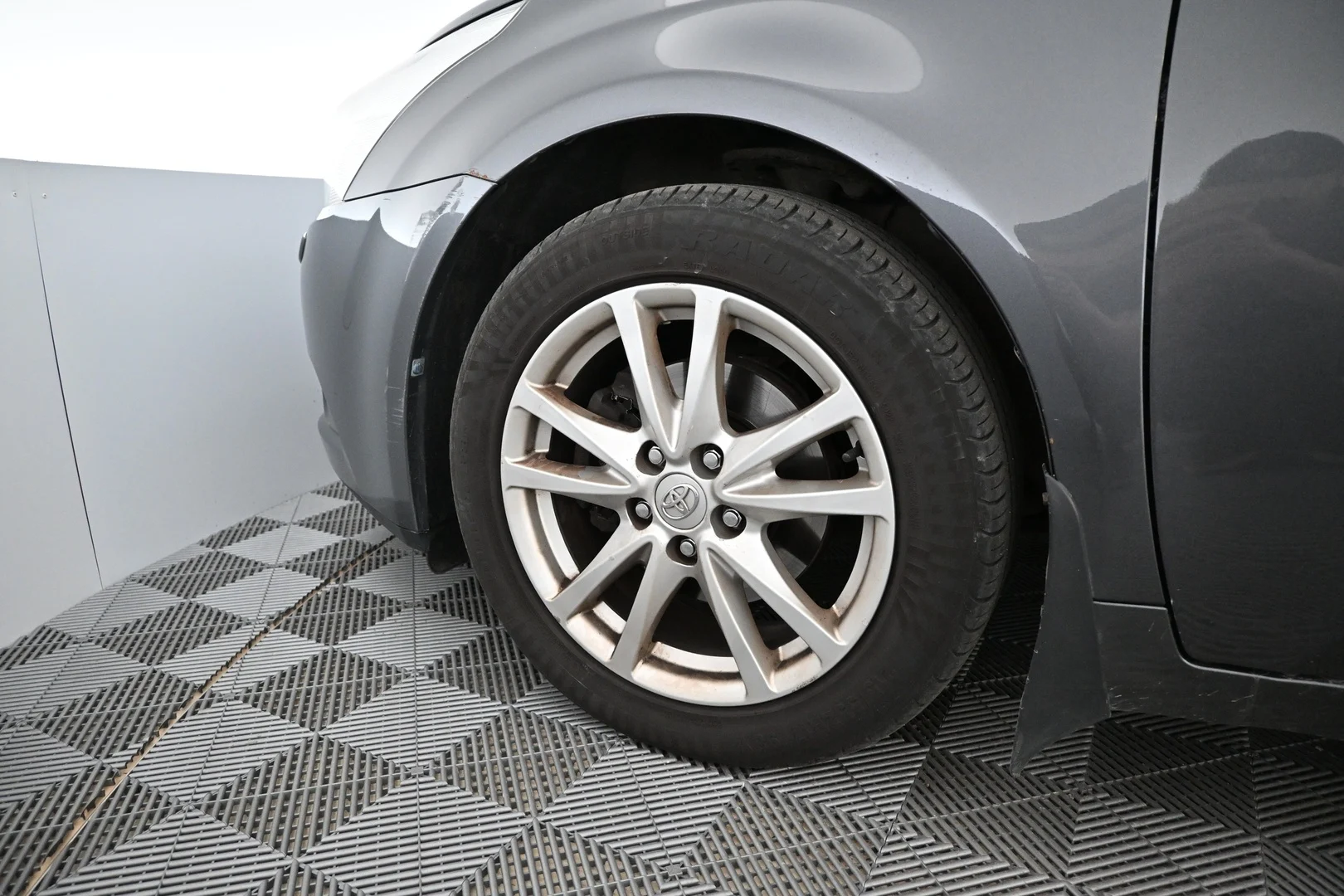 Car Image - 6Xhk5BkiGCSX5HSQIPg6gb