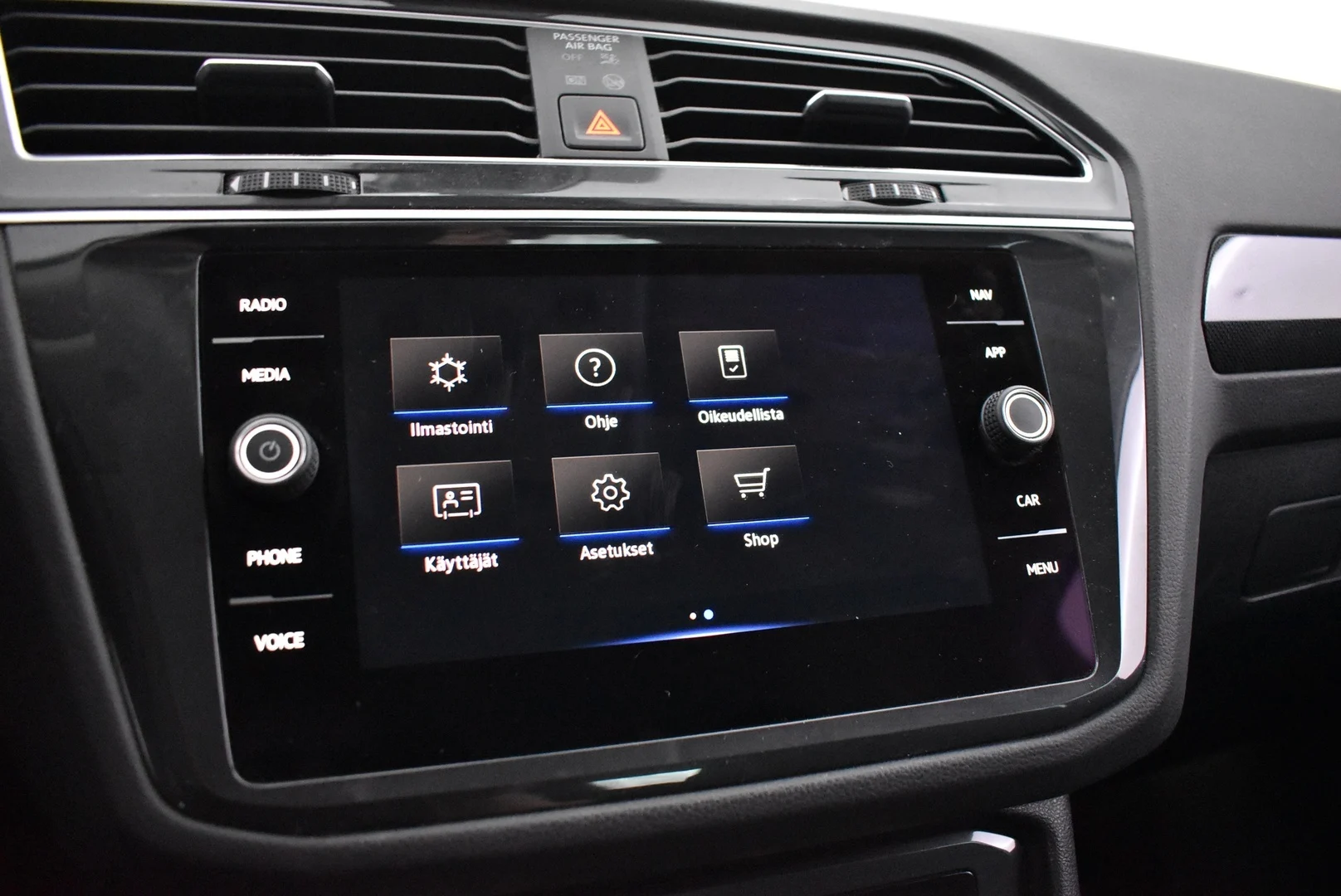 Car Image - 2XiJRns1nJ0t10v8oFK7hP