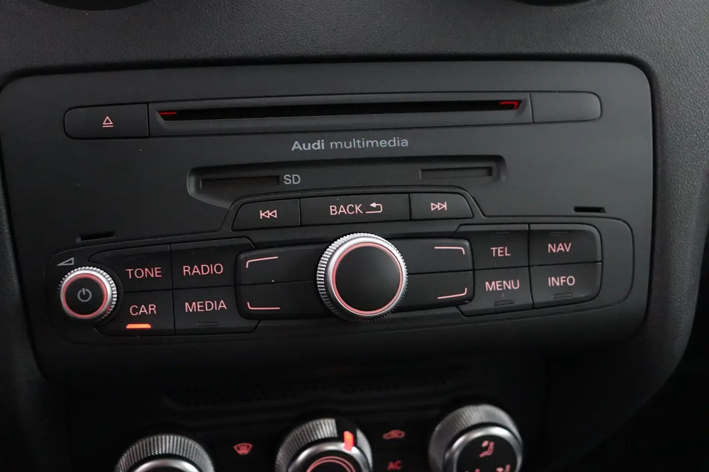 Car Image - 7sZZgOqkJSCx4BMEMNiZKI