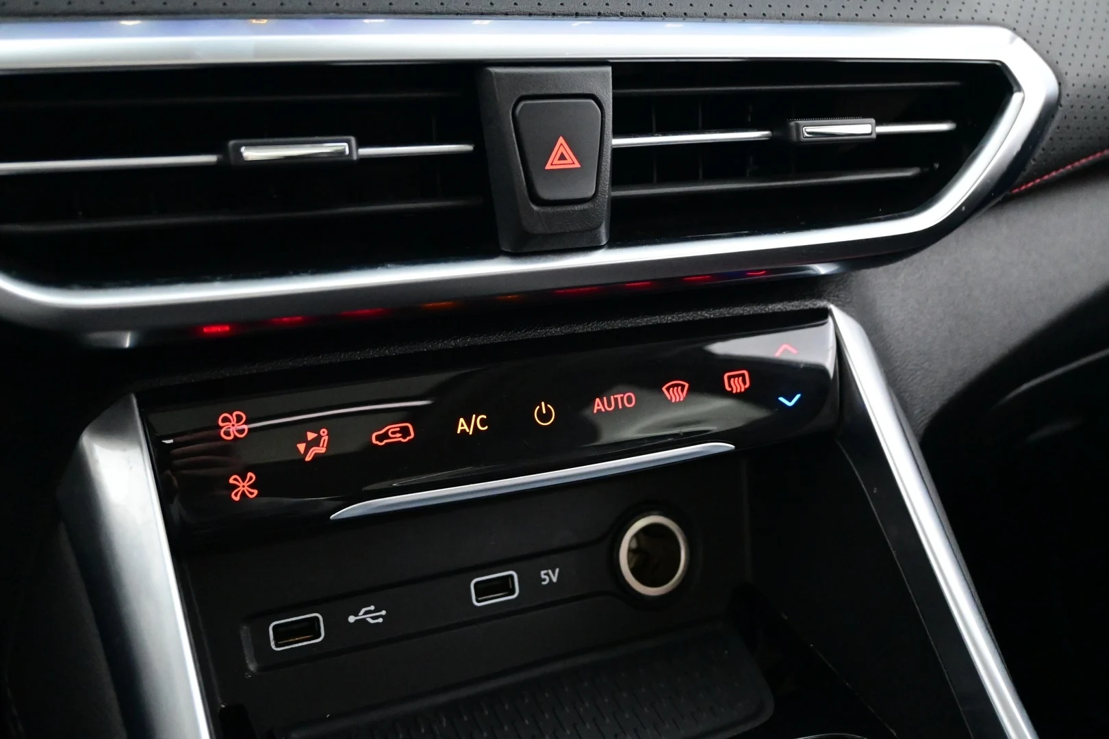Car Image - 4ZXpKMmkuE9eV4jokXdKZn
