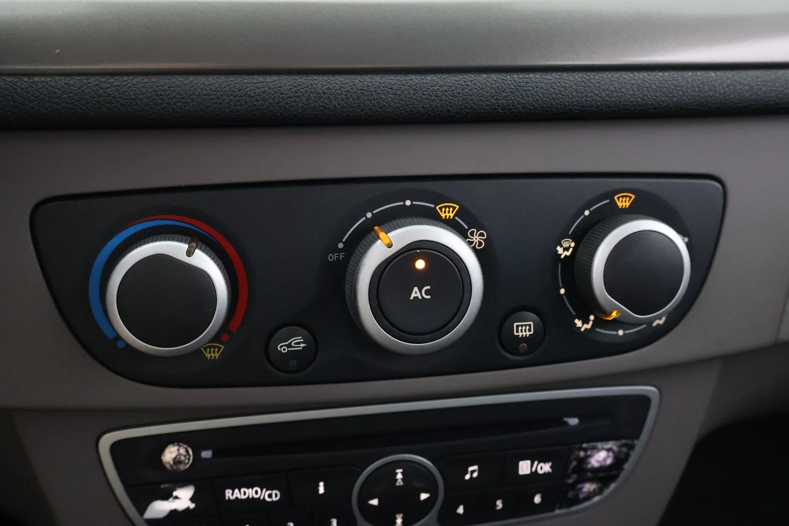 Car Image - ibU7YOPhHY94EnxXqRiM5