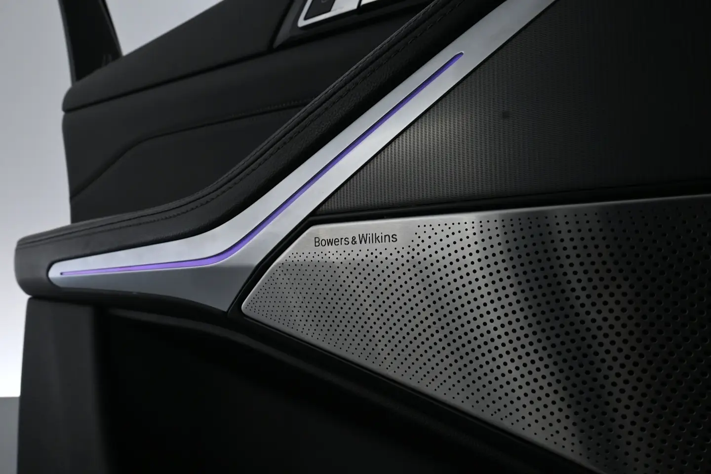 Car Image - Sv62XHijIJm7wCdT6iU6F