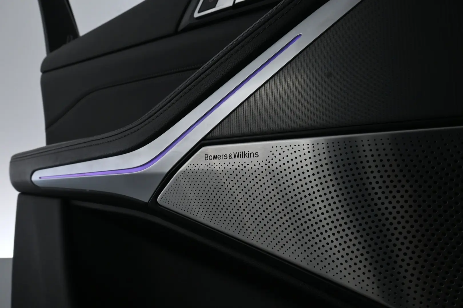 Car Image - Sv62XHijIJm7wCdT6iU6F
