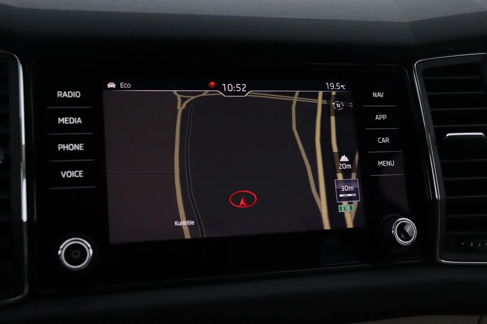 Car Image - Z7FpyXGeUV6y11VpFbhqC