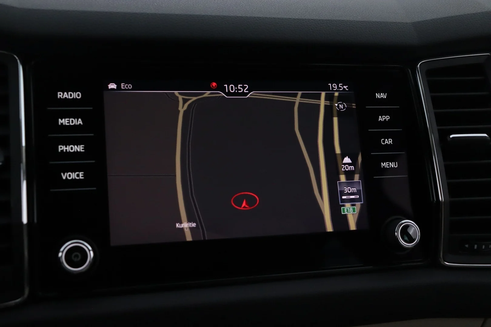 Car Image - Z7FpyXGeUV6y11VpFbhqC
