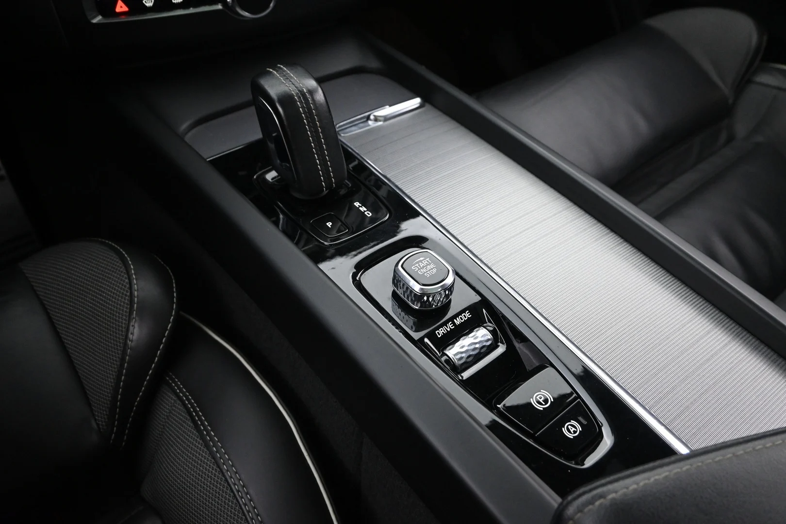 Car Image - 6kx7aPcYCgQHnkWFmrDK0E